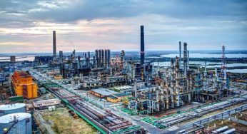 Refinarias chinesas irão reduzir produção para combater poluição e evitar acidentes