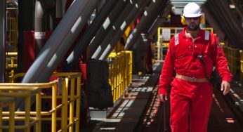 Grande empresa do setor óleo e gás nacional contrata supervisor de mecânica e auxiliar de plataforma