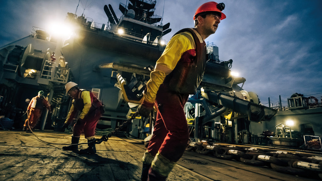 Asgaard Bouborn está convocando profissionais para vagas offshore