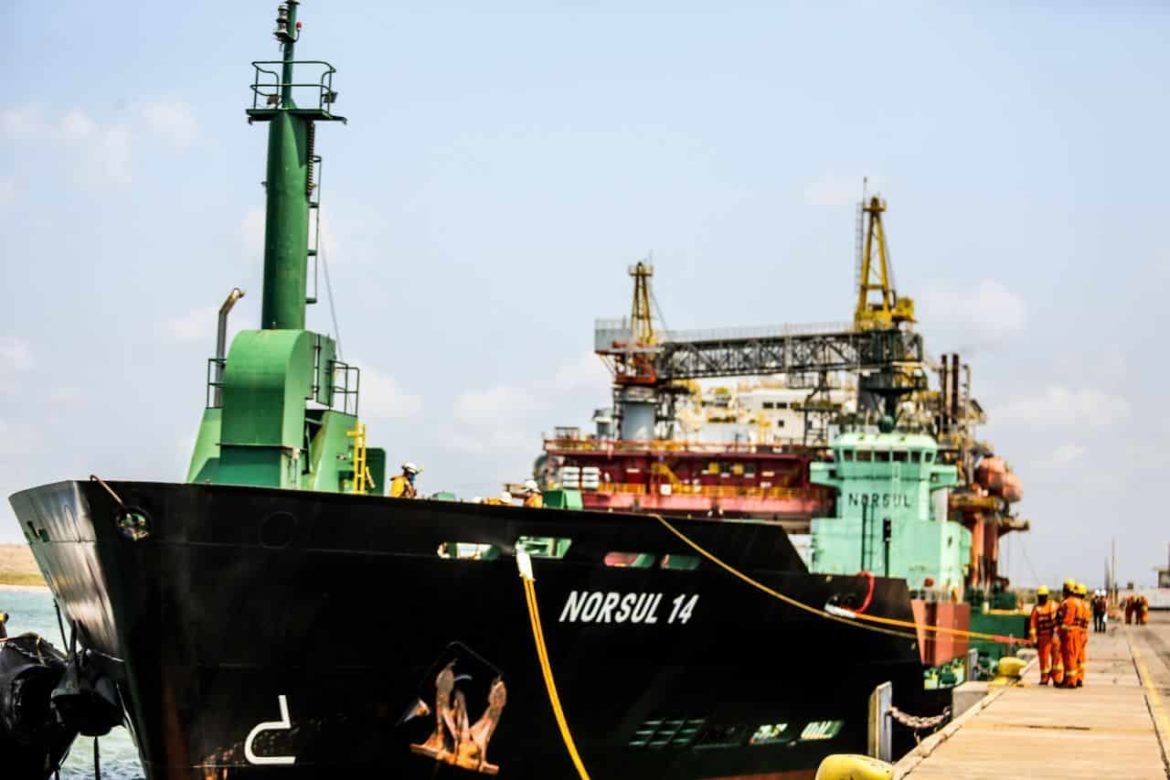 Norsul, empresa de transporte marítimo, oferece vagas offshore para oficial de Máquinas, Moço de Convés, Marinheiro de Convés e muito mais no RJ