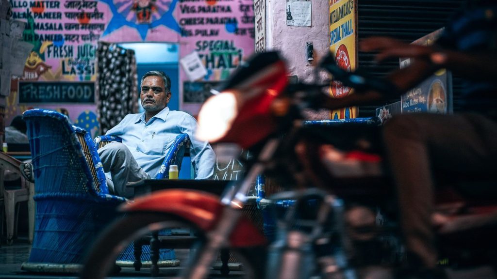 Balneário Camboriú, cidade mais cara do Brasil, tem mais de 650 vagas de emprego e estágio: saiba como se inscrever e quais as oportunidades! - Canva