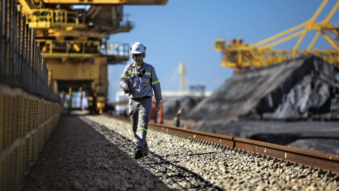 Expandindo ainda mais a sua presença no mercado industrial brasileiro, a empresa SKIC está agora desenvolvendo um projeto de mineração na região de Itabirito e busca mais de 1000 funcionários com a abertura das vagas de emprego para o negócio.