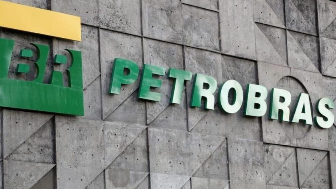 O processo de venda do Polo Bahia Terra pela Petrobras às companhias PetroReconcavo e Eneva foi suspenso e a Abpip alerta agora para a possibilidade de perda de 25 mil empregos no setor onshore caso transação não seja retomada.
