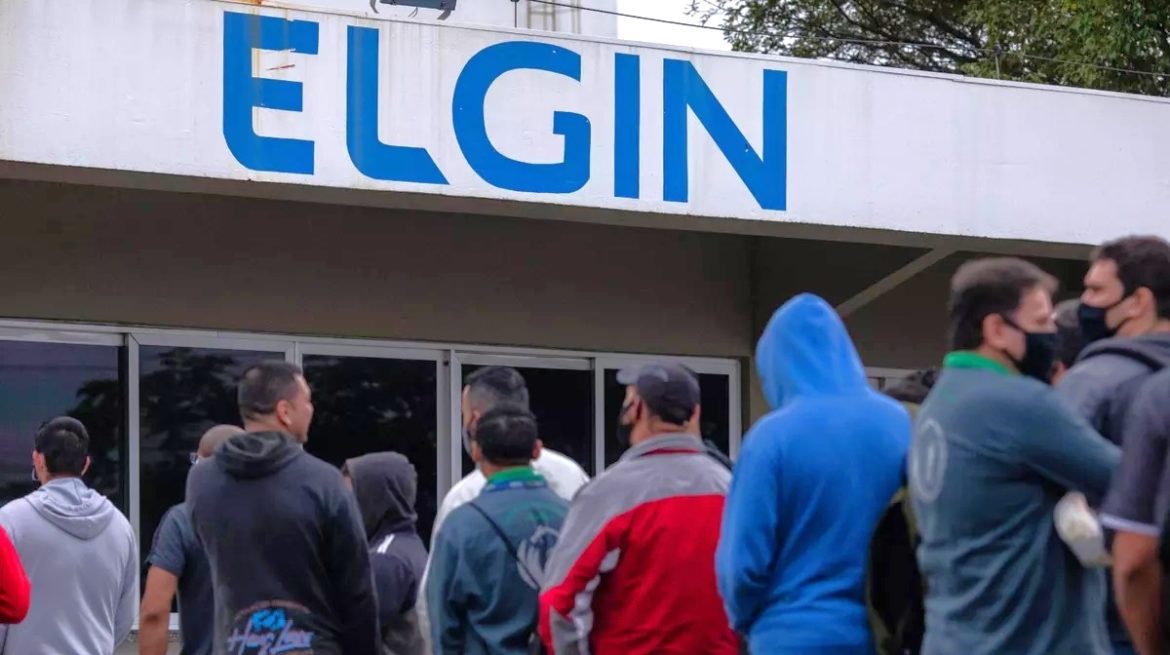 No total, são mais de 40 vagas de emprego ofertadas pela Elgin para os trabalhadores de todo o Brasil, saiba como participar dos processos seletivos