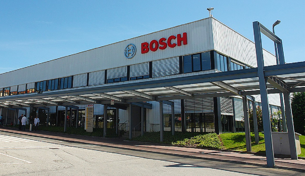 Multinacional Bosch abre mais de 120 vagas de emprego para