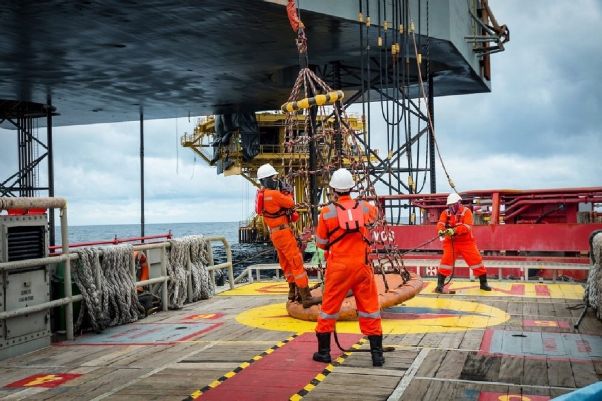 Brunel está convocando eletricista marítimo, piloto de ROV, técnico de segurança e outros profissionais para concorrer as vagas on e offshore abertas