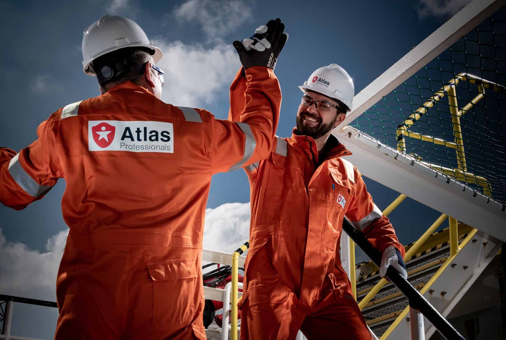 A Atlas Professionals está em busca de novos talentos dos setores de energia e marítimo para as vagas de emprego disponíveis.
