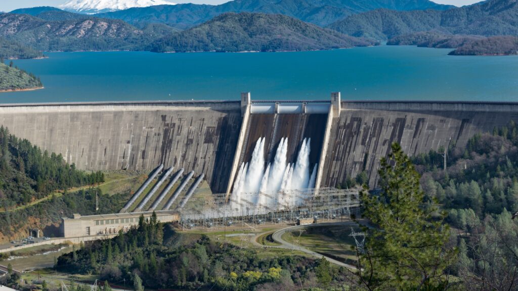 Falha na Usina de Itaipu causa apagão em quase todo o Paraguai