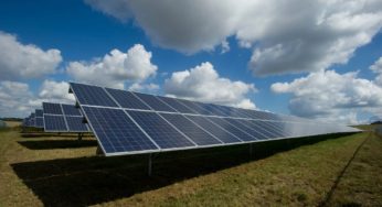 Neoenergia dispara na liderança da energia limpa: investimentos de 2022 impulsionam em 70% a geração solar e eólica!