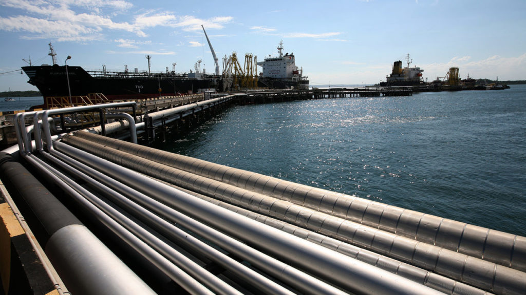 O ideal é que o Brasil pare de importar diesel até o ano de 2050, para conseguir suprir as dificuldades logísticas.