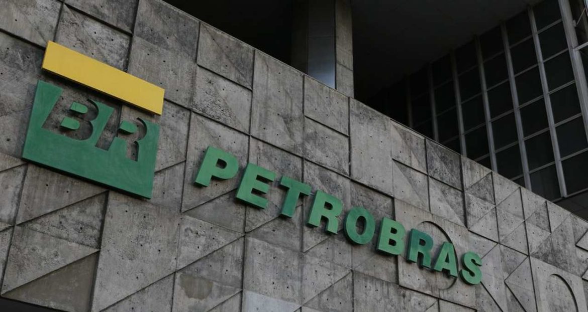 A Petrobras deu mais um passo na direção de solucionar essas pendências e manter sua posição de liderança no setor de petróleo e gás.