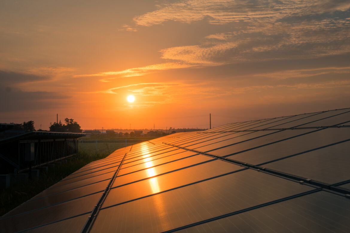 Axis Renováveis investirá R$ 80 milhões em usinas solares em São Paulo para impulsionar energia limpa!