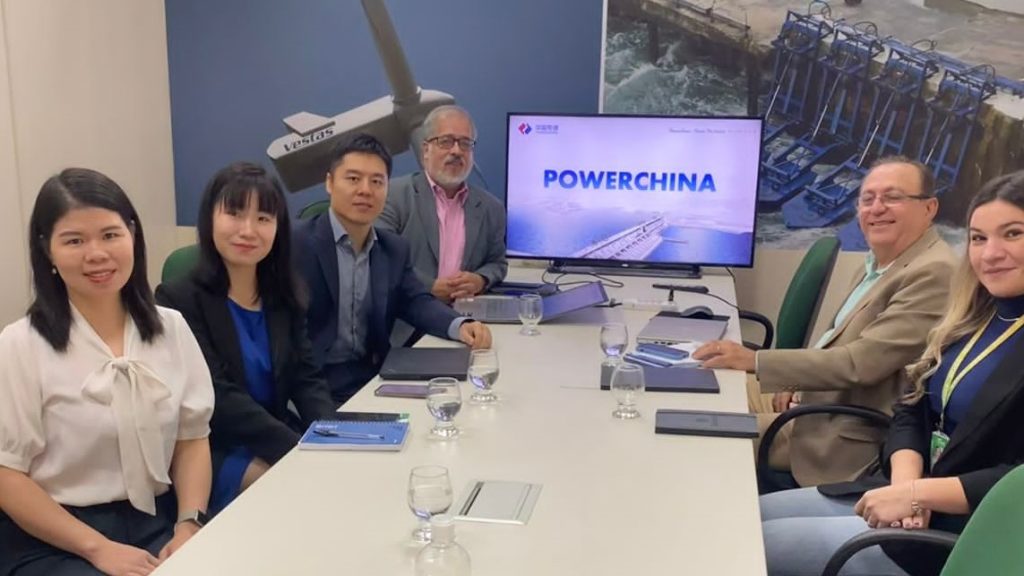 Investimentos da China chegam ao Ceará PowerChina investe com a brasileira Pontoon no Complexo solar Intrepid, em Mauriti