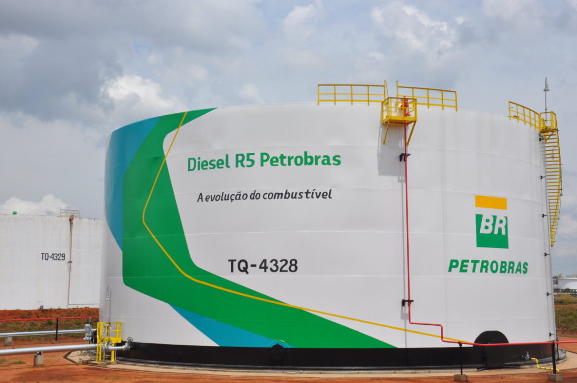 O programa de BioRefino da Petrobras também está conduzindo estudos para expandir a produção de Diesel R nas refinarias Recap, Regap e RNEST.