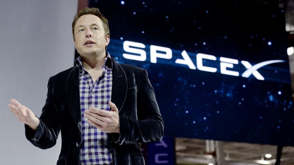 Elon Musk está interessado em parceria inédita com a WEG para produzir equipamentos da SpaceX