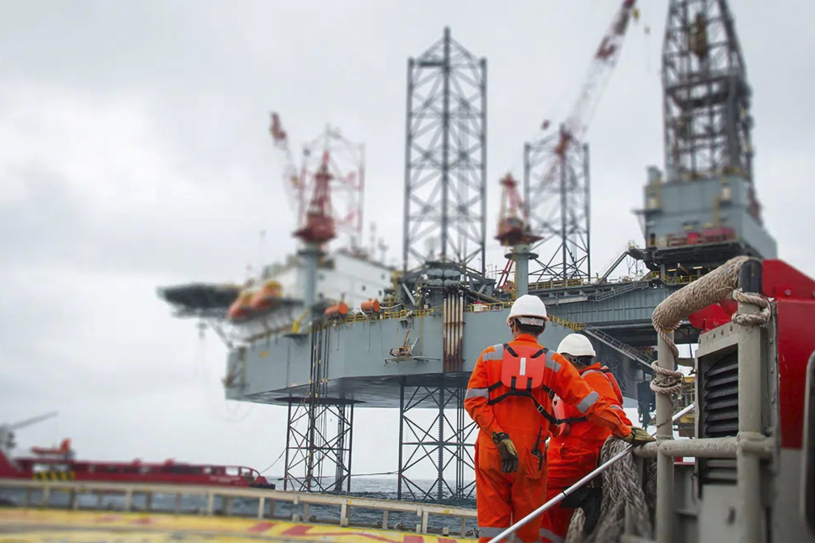 Para os moradores do Rio de Janeiro que possuem experiência no setor de petróleo e gás, a Trilhar RH está com vagas offshore disponíveis!