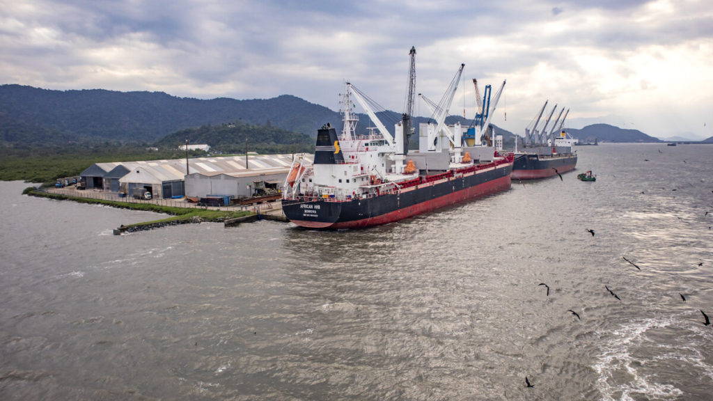 A conclusão bem-sucedida da primeira exportação de açúcar a granel é um exemplo claro do papel que o Porto desempenha na economia do país.