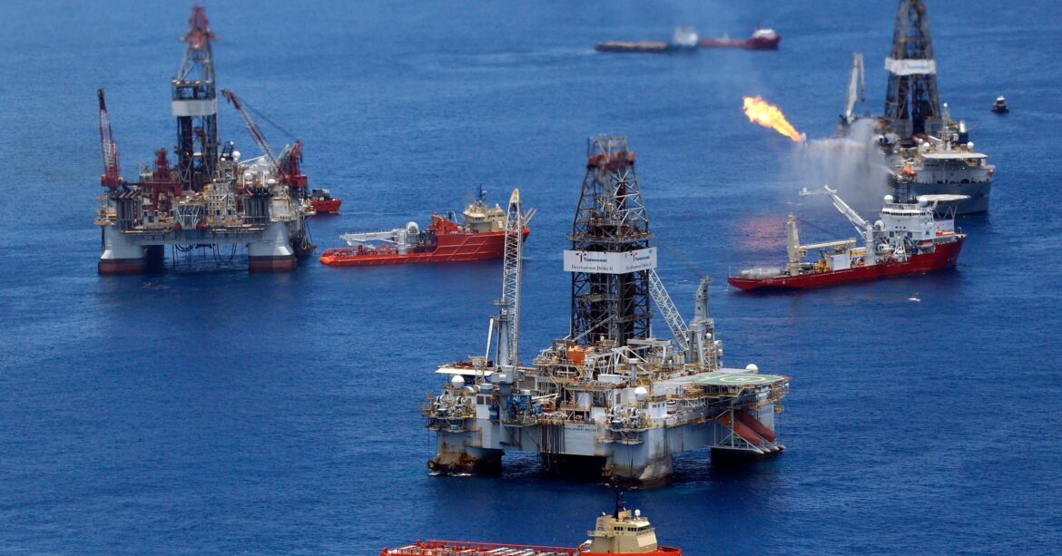 Com anos de atuação no setor de óleo e gás, a Transocean está recrutando profissionais do Brasil para preencher as vagas offshore disponíveis.