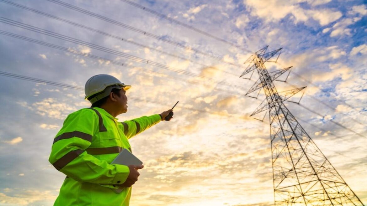 As oportunidades ofertadas pela TSEA Energia são destinadas aos profissionais do setor energético de todos os níveis de escolaridade.