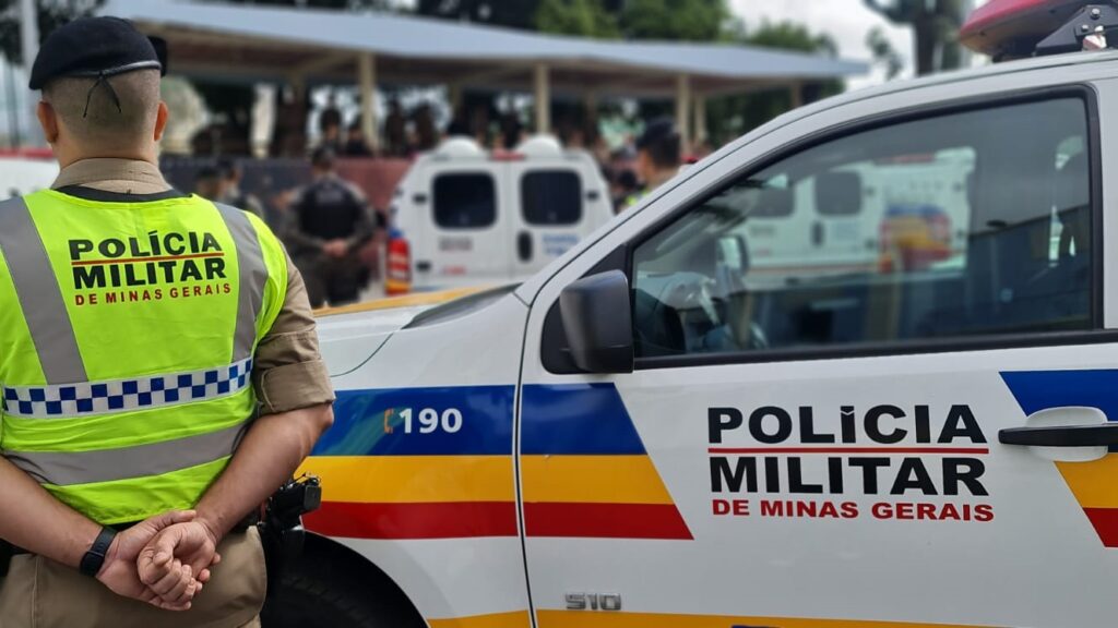 Estão sendo ofertadas 2901 vagas para Soldado no novo Concurso da Polícia Militar de Minas Gerais, com ganhos de até R$ 4.369,83.