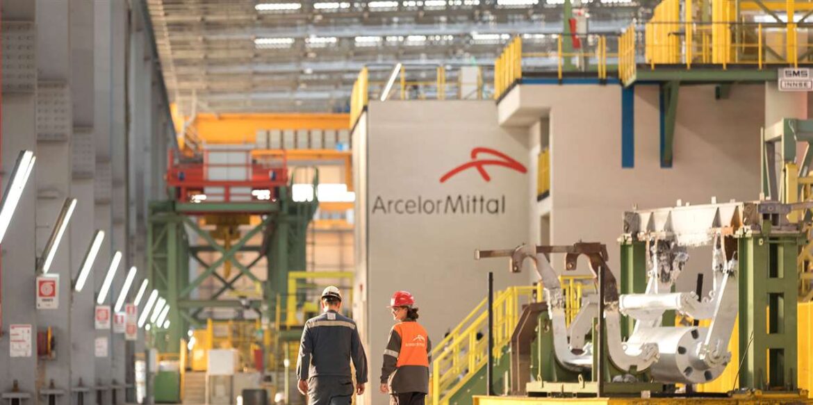 A ArcelorMittal possui quase 40 oportunidades abertas para profissionais com e sem experiência, candidate-se agora mesmo nas vagas disponíveis.