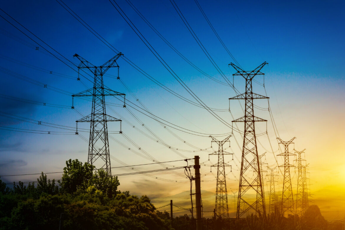 ONS atua em colaboração com outros órgãos do setor elétrico, como a ANEEL e as empresas geradoras, transmissoras e distribuidoras de energia.