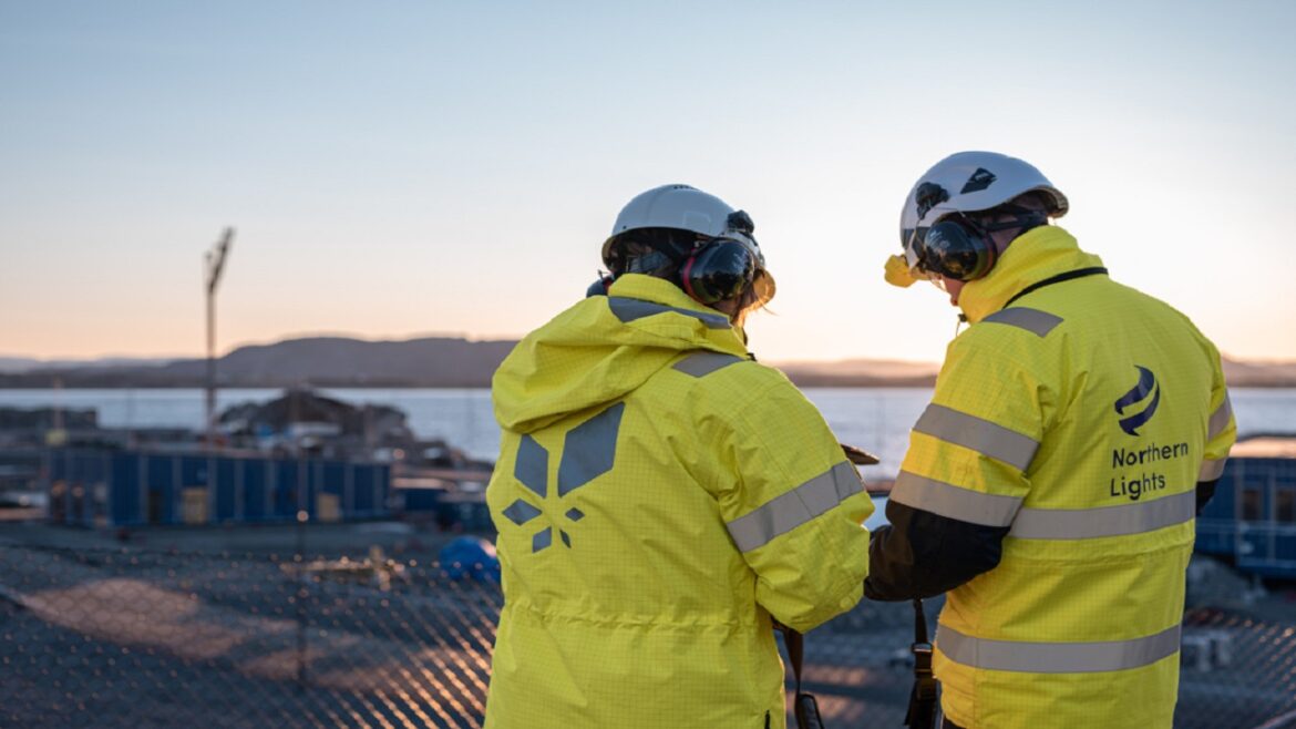Norueguesa Equinor inicia operações da sua primeira bateria em escala comercial para armazenamento de energia elétrica
