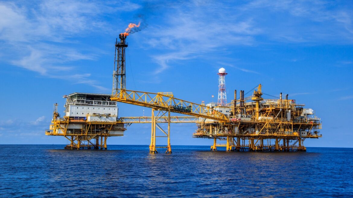 Petrobras e Equinor selam acordo monumental para escoamento de gás natural na Bacia de Campos