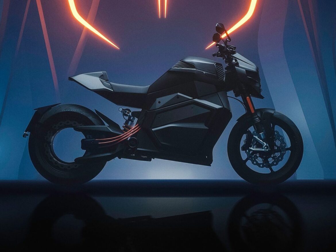 A moto elétrica TS Ultra é equipada com o software Starmatter, composto por atualizações automáticas pelo ar, tecnologia de sensores, inteligência artificial e interface homem-máquina.