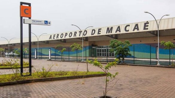 O aeroporto de Macaé, localizado no estado do Rio de Janeiro, é um dos principais terminais aéreos do país voltados para o segmento offshore.