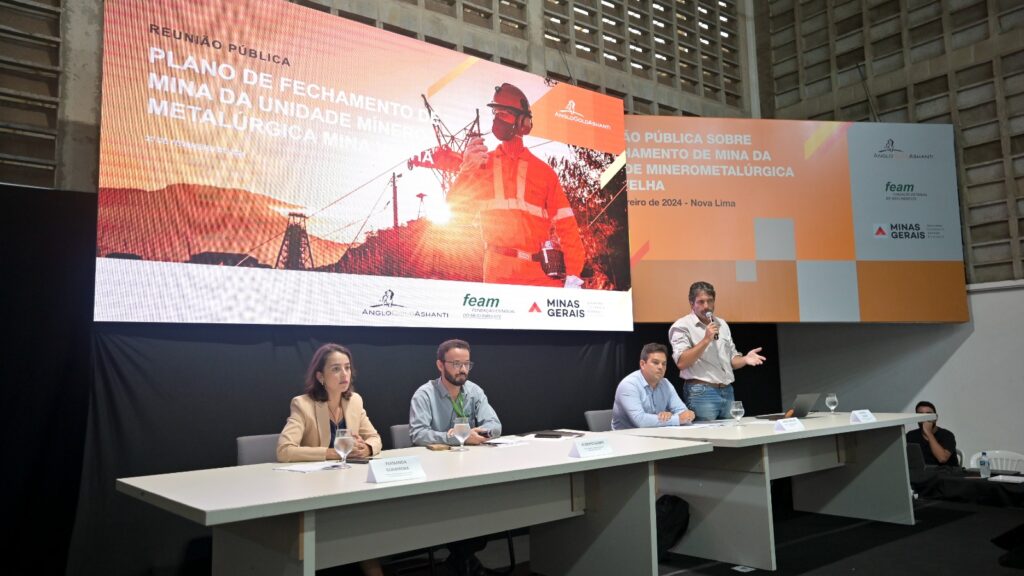 A AngloGold Ashanti valoriza as sugestões e ideias apresentadas pela população, integrando-as ao desenvolvimento do projeto.