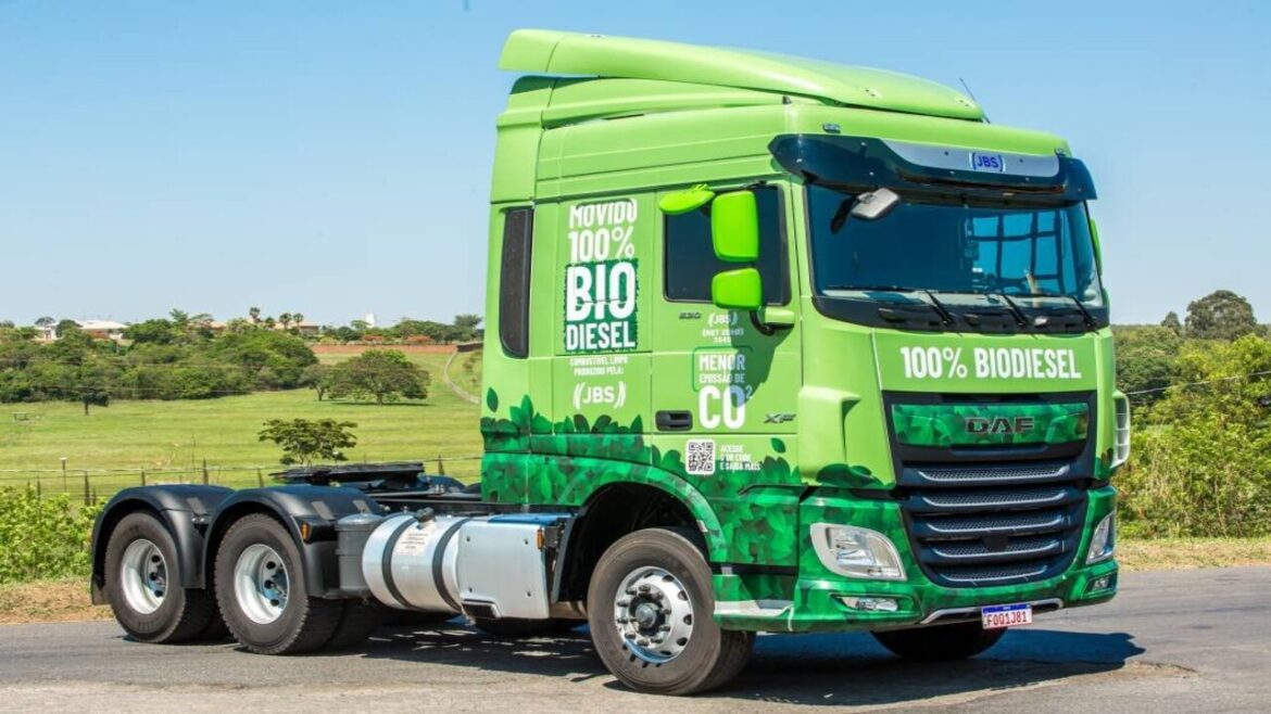 Os novos resultados favoráveis do teste com biodiesel B100 fortalecem a posição da JBS no cenário da matriz energética brasileira.