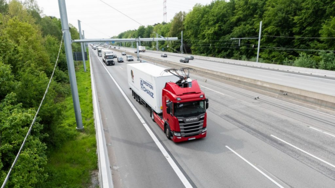 O novo projeto de rodovia elétrica da Suécia pode eliminar completamente a necessidade de pontos de recarga ao longo das estradas.