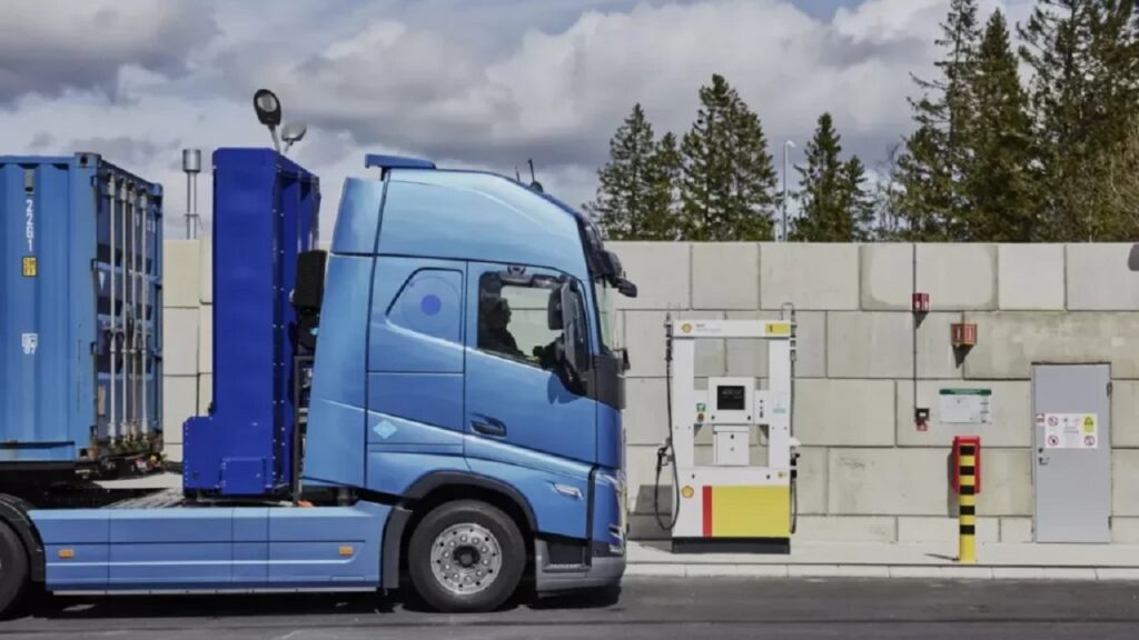 MAN anuncia construção de 200 caminhões movidos a célula de hidrogênio, mas apenas para efeito de testes