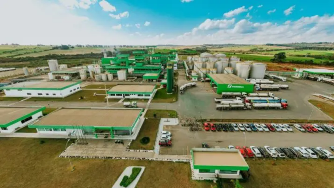 Grupo Potencial está planejando um investimento bilionário para construir uma fábrica de biodiesel no Paraná, com foco no crescimento do biocombustível.