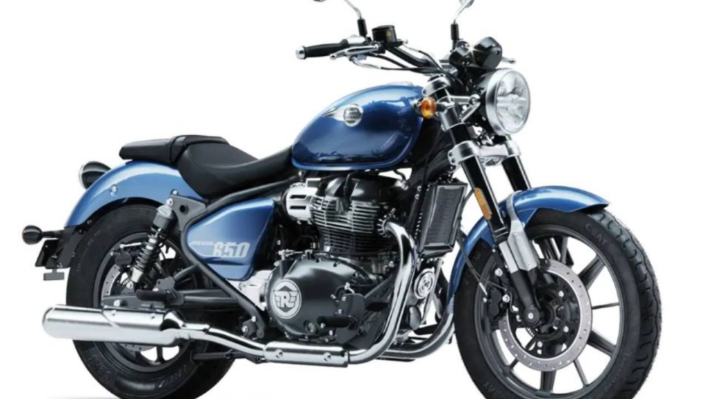 Royal Enfield revela preços e versões da Super Meteor 650 no Brasil, iniciando pré-venda do modelo no mercado nacional.