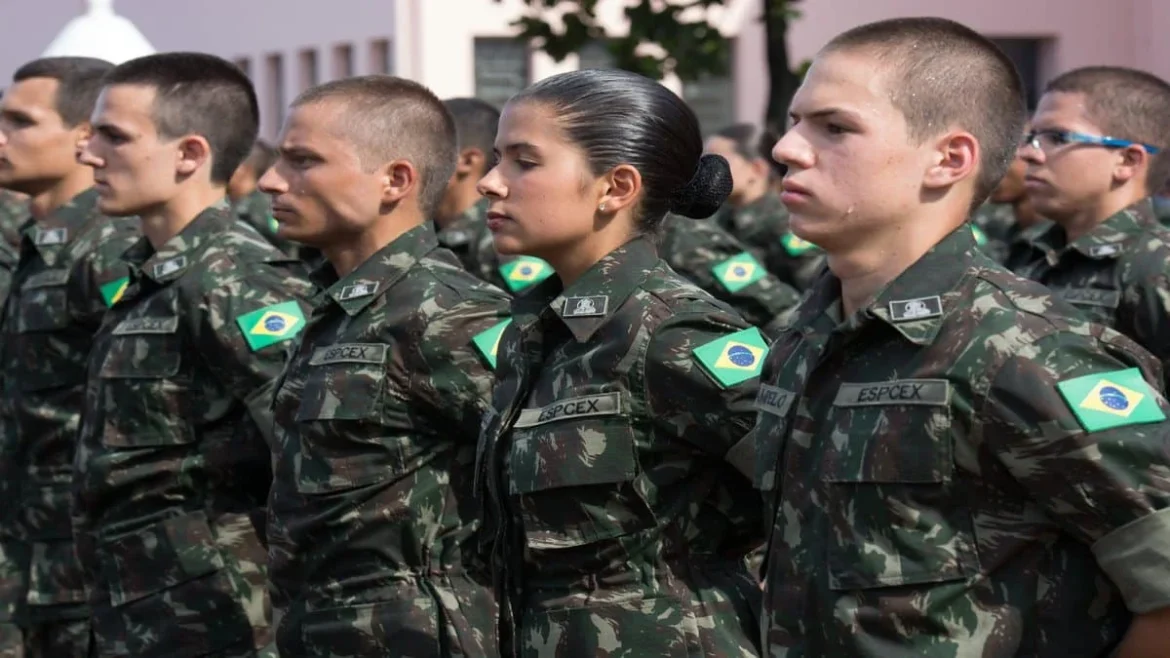 Exército brasileiro abre processo seletivo simplificado para vagas sem concurso para pessoas com ensino médio