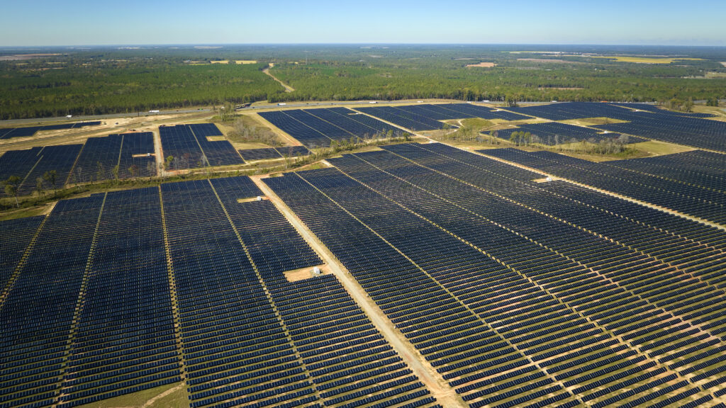 Paraíba inaugura complexo solar com mais de 3 milhões de painéis solares - um dos maiores do mundo!