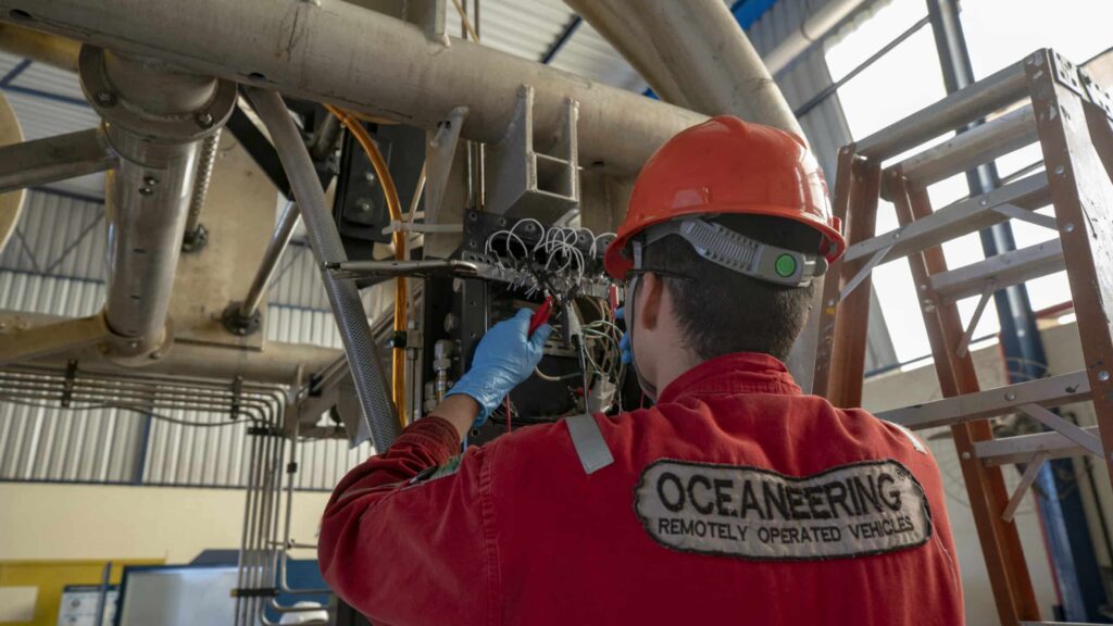 OCEANEERING abre processo seletivo com vagas de emprego para assistentes, técnicos, engenheiros, supervisores e estagiários