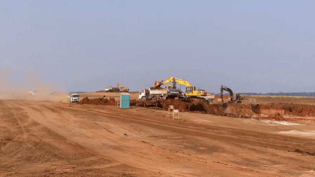 A nova fábrica da LG em Fazenda Rio Grande gerará até 1.000 empregos diretos e será inaugurada até o final de 2025.
