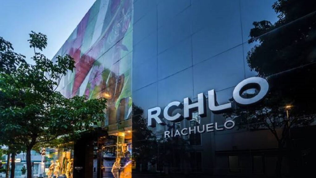 Riachuelo abre seletivo inédito com mais de 1.000 vagas abertas para pessoas de nivel médio, técnico e superior e até sem experiência, confira os cargos