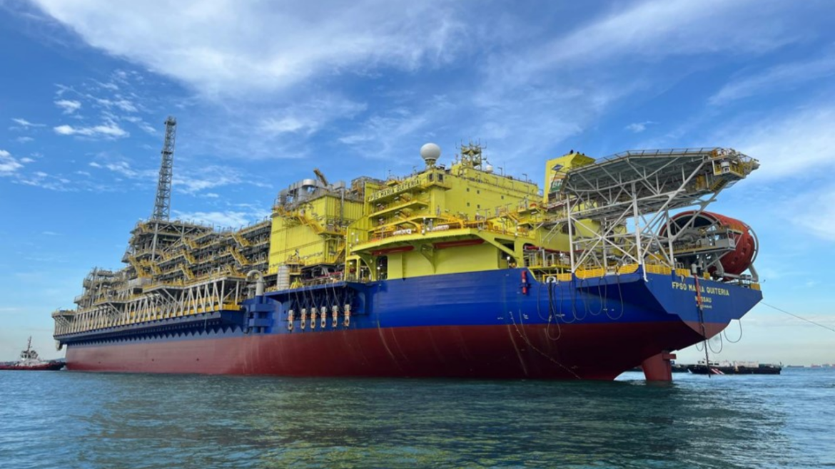 FPSO Maria Quitéria começa a operar no Campo de Jubarte, aumentando a produção de petróleo e gás na Bacia de Campos em 2024.